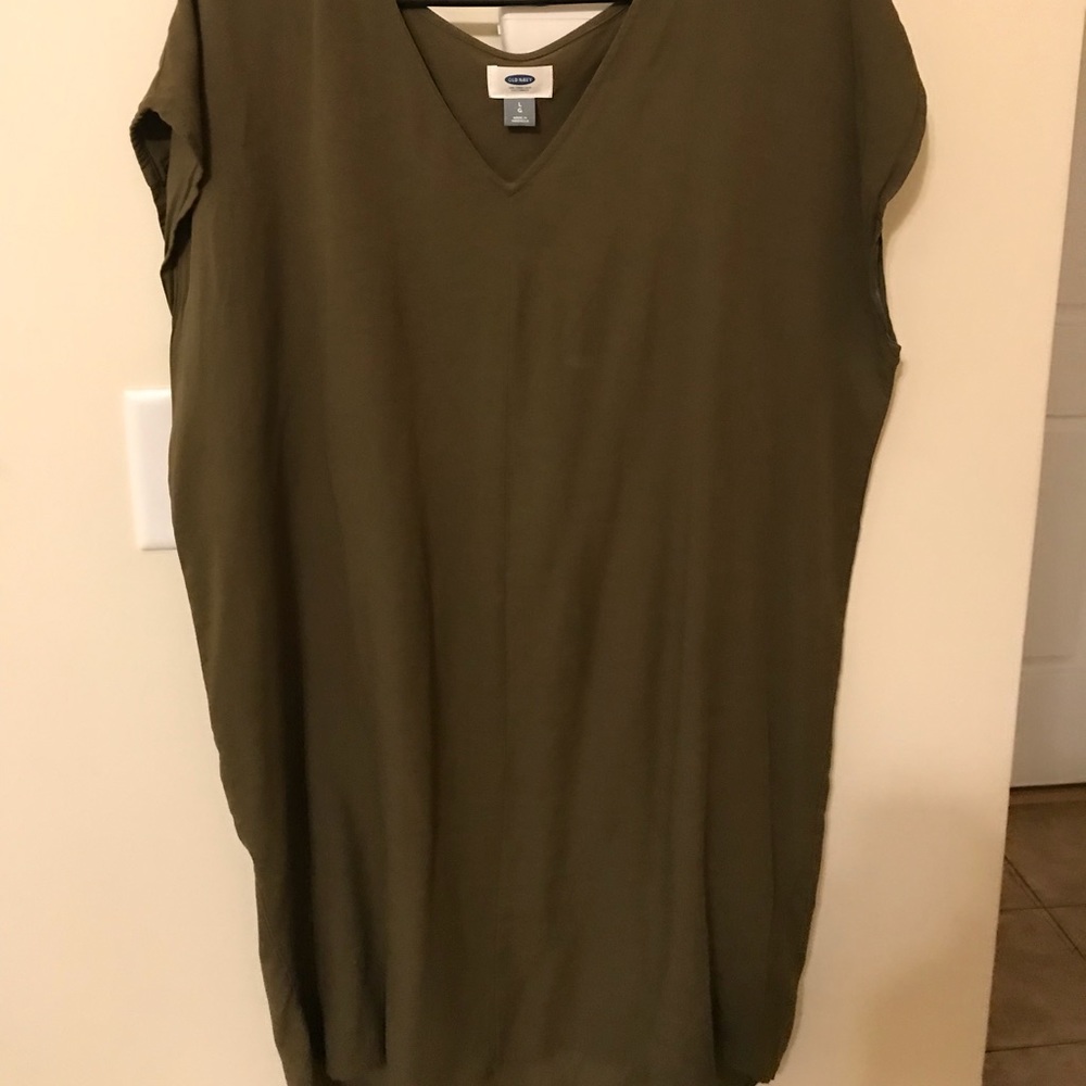 Women’s shift dress